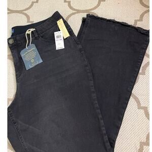 Democracy “Ab” Solution High Rise Itty Bitty More Boot jeans, size 22W, MSRP $98